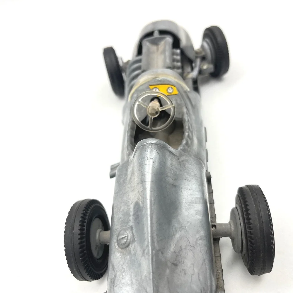 Hubley 1950s 852K-300 Metal Model Kit Unpainted Indianapolis 500 Racer Car